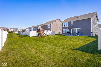 8142 Lythrium Way, Plainfield - 40