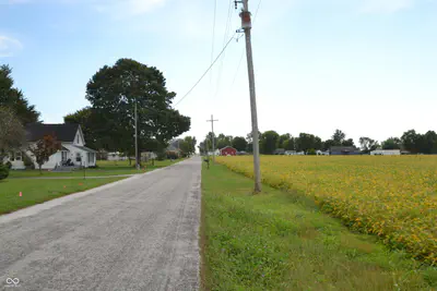 1334 350 East, Tipton - 6