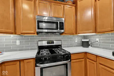 4242 Revere Lane, Plainfield - 10