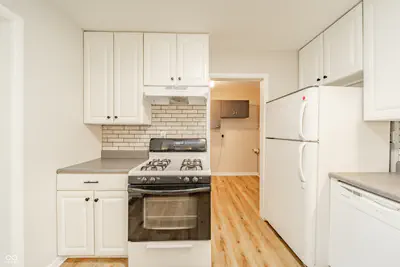 134 Central Way, Pendleton - 8