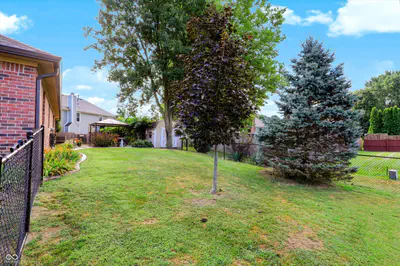5247 Lacy, Greenwood - 37