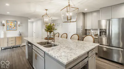 4555 Buckingham Court, Carmel - 6