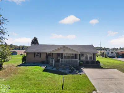 10847 Greendale Drive, Seymour - 35