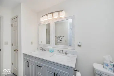 10786 Belmont Circle, Carmel - 21