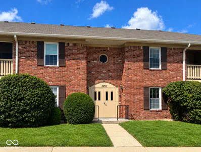1632 Queensbridge Square, Indianapolis