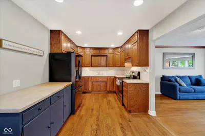 2202 Fairhope Drive, Indianapolis - 6