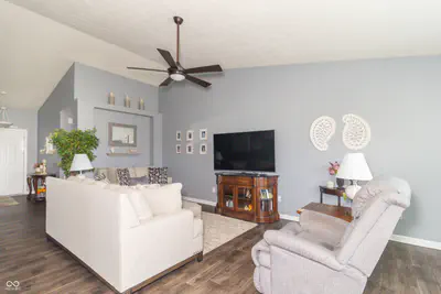 388 Gondola Run, Greenfield - 9