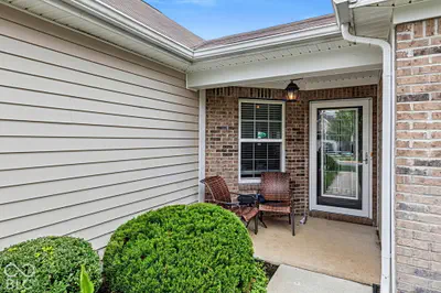 6656 Deer Hill Drive, McCordsville - 2