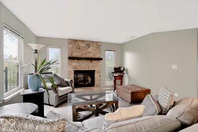 7670 Eagle Valley Pass, Indianapolis - 2