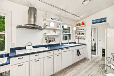 4078 Rembrandt Drive, Martinsville - 9