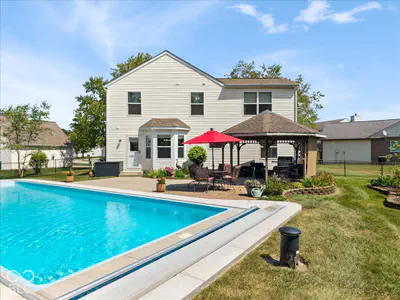 4826 Spring Flower, Indianapolis - 40