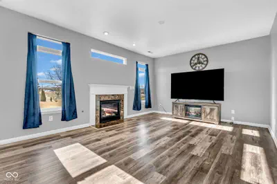 5859 Edelle Drive, Indianapolis - 21