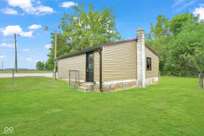 2426 650, Waynetown - 51