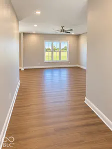 3888 Autumn Way, Seymour - 24