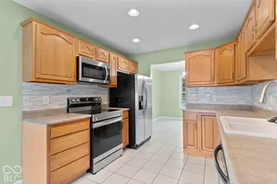 2410 S College Hills Drive, Hanover - 10