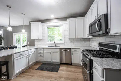 5636 Ottawa Pass, Carmel - 9