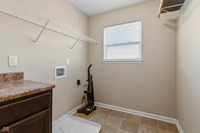 7148 N Chelmsford Drive, McCordsville - 39