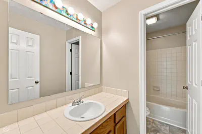 7531 Bramblewood Lane, Indianapolis - 27