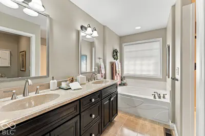 5066 Quincy Court, Columbus - 36