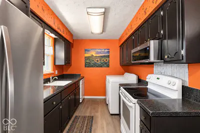 5 Angela Court, Beech Grove - 6