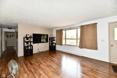 2051 Avon, Avon - 18