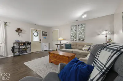 8608 State Road 42, Monrovia - 5