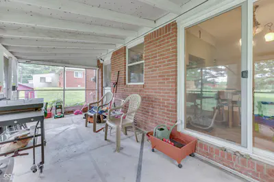 8025 Sycamore Road, Fairland - 37