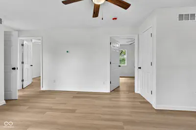 1201 N State Road 157, Bloomfield - 6