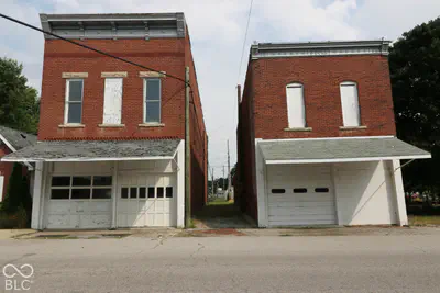 118 & 122 E Washington Street, New Richmond