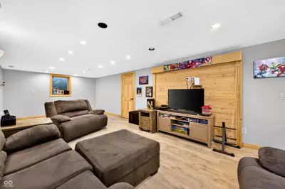 2663 Forest Drive, Columbus - 17