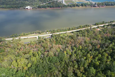 15839 State Road 156, Patriot - 13