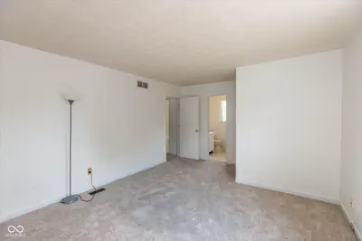7621 Broadview Drive, Indianapolis - 17