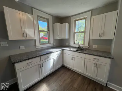 3513 Shelby Street, Indianapolis - 10