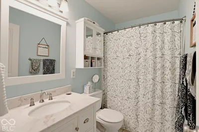 11241 Tall Trees Drive, Fishers - 43
