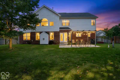 5889 Pebblestream Drive, Carmel - 47