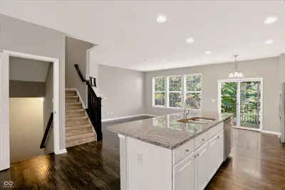 9056 Ramapo Drive, Fishers - 11