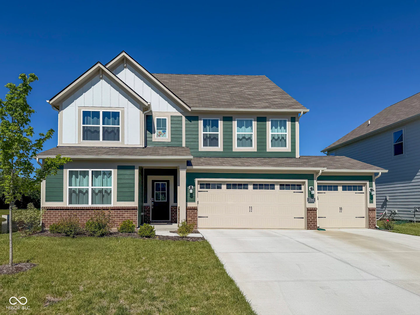 1190 Turner Trace Place, Avon