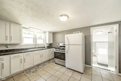 517 Leland Street, Fortville - 13