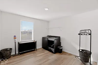 19060 Seaforth Way, Westfield - 76
