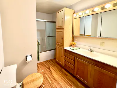 12099 Davis Avenue, Brazil - 8
