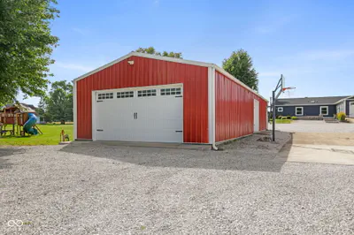7135 County Road 300, Lizton - 39