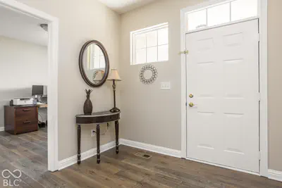 5658 Augusta Woods Drive, Plainfield - 5