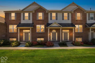 8348 Codesa Way, Indianapolis