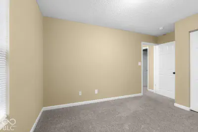 2322 Middle View Drive, Columbus - 37
