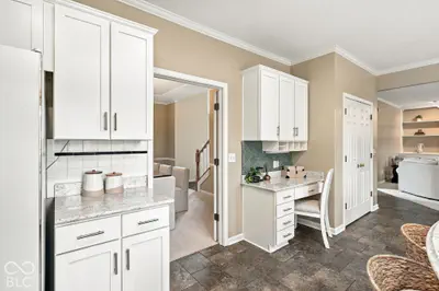 507 Twin Oaks Drive, Carmel - 21