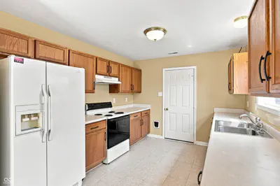 1707 Brookview Drive, Brownsburg - 13