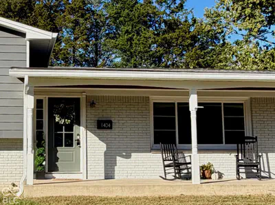 1404 Dallas Drive, Plainfield - 2