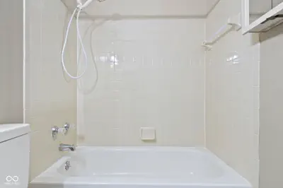 6047 Southbay Drive, Indianapolis - 25
