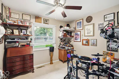1209 Almond Drive, Plainfield - 19