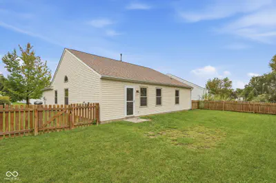 12174 Split Granite Drive, Fishers - 34